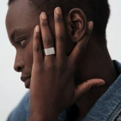 Bague Large SISSI 6 Bague Large SISSI -Agatha.fr Boutique 02220506 136 52 M1